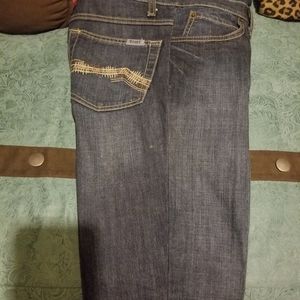 Cruel girl size 3 vista style